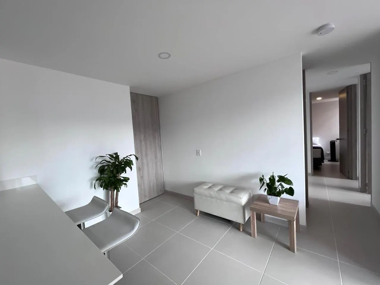Hermoso Apto En Poblado Con Piscina Medellín